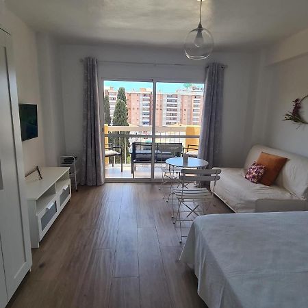 Estudio Torre Del Mar Luaran gambar