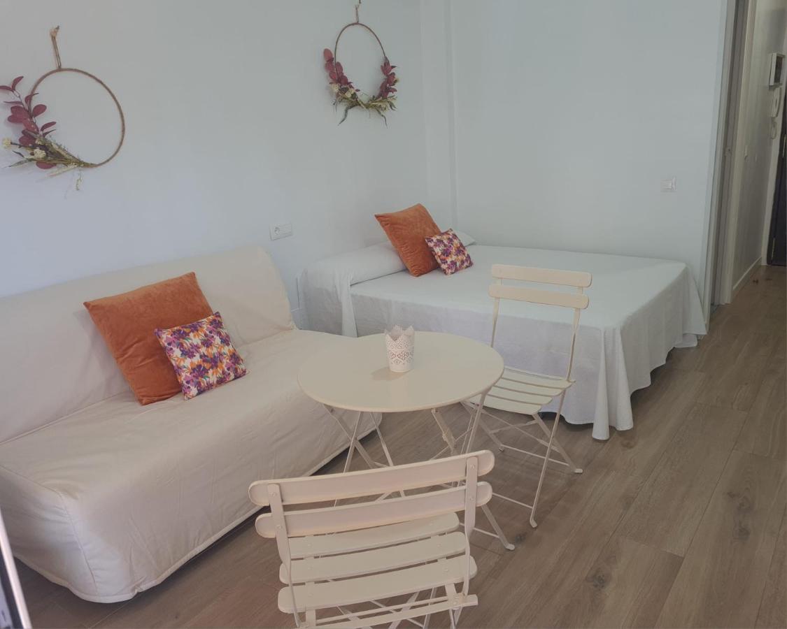 Estudio Torre Del Mar Luaran gambar