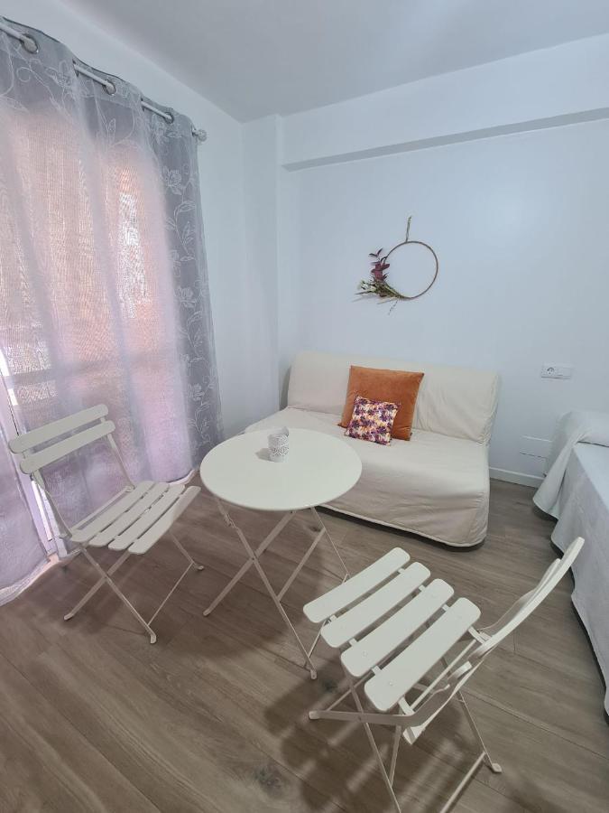Estudio Torre Del Mar Luaran gambar