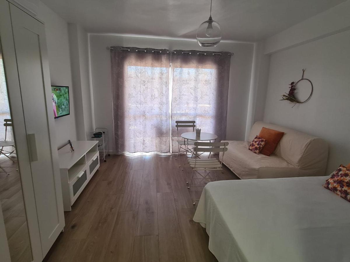 Estudio Torre Del Mar Luaran gambar