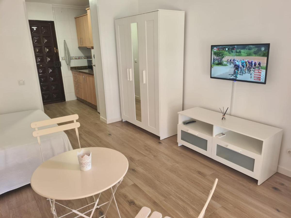 Estudio Torre Del Mar Luaran gambar